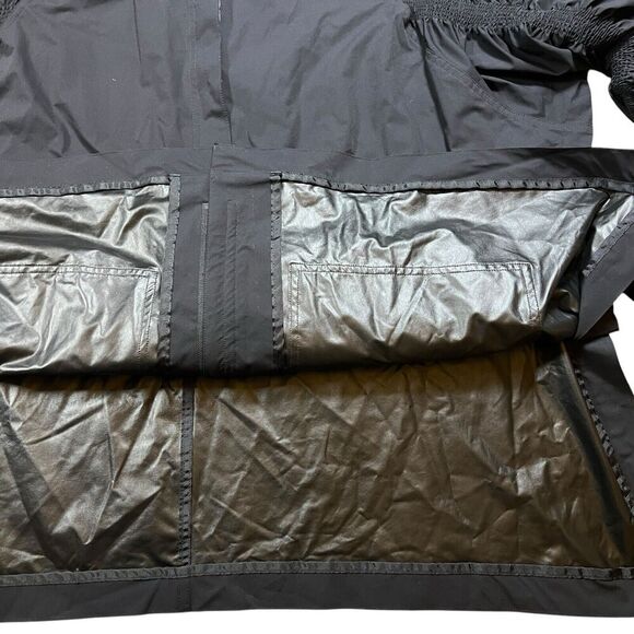 Fabletics Giana Ruched Sleeve Lightweight Jacket RainCoat Black Size Large - Picture 9 of 11